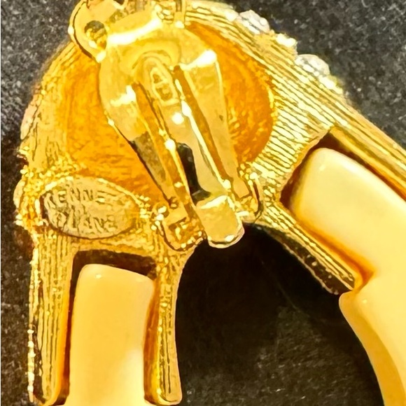 Vintage Kenneth Lane Ivory Enamel Oval Hoop Clip Earrings Pave Crystal Gold Tone - Picture 3 of 7